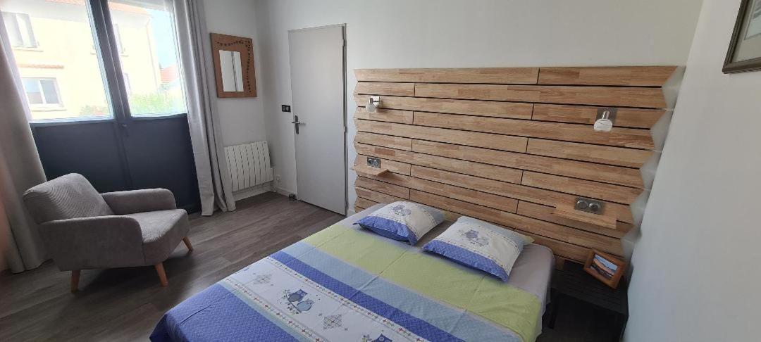 Le Fetilly Avec Parking Privatif Et Climatisation La Rochelle  Exterior photo